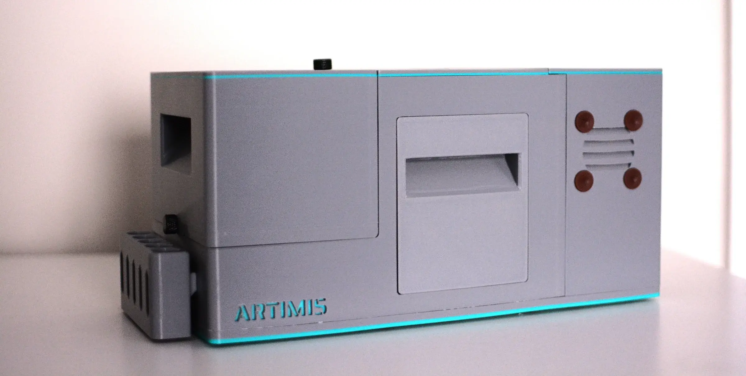 ARTiMiS flow imaging microscope, angled view on a benchtop